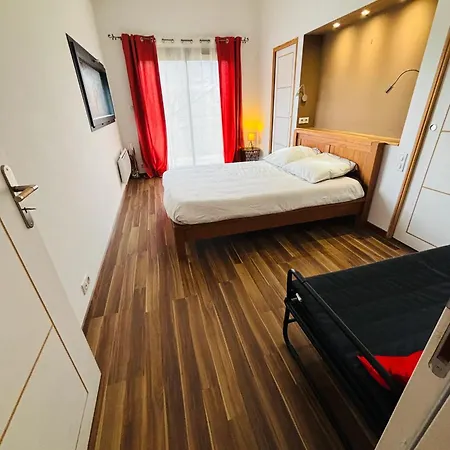 Familial A Avec Jardin Semesterbostad *